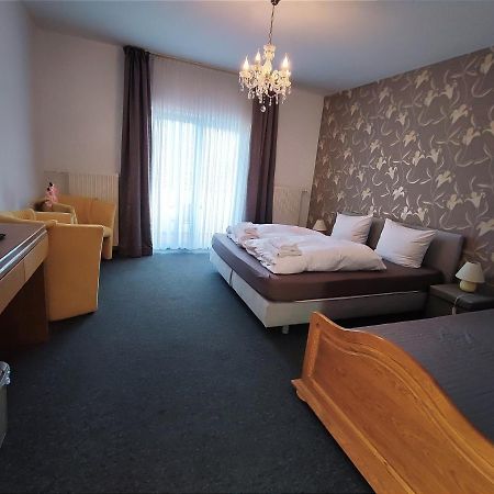 Berghotel Natura Bed & Breakfast Winterberg Bagian luar foto