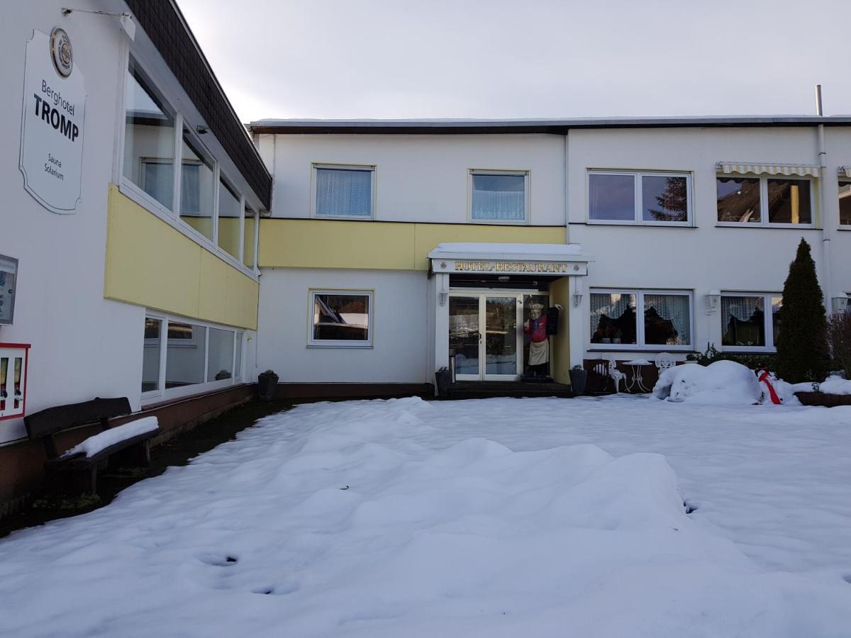 Berghotel Natura Bed & Breakfast Winterberg Bagian luar foto