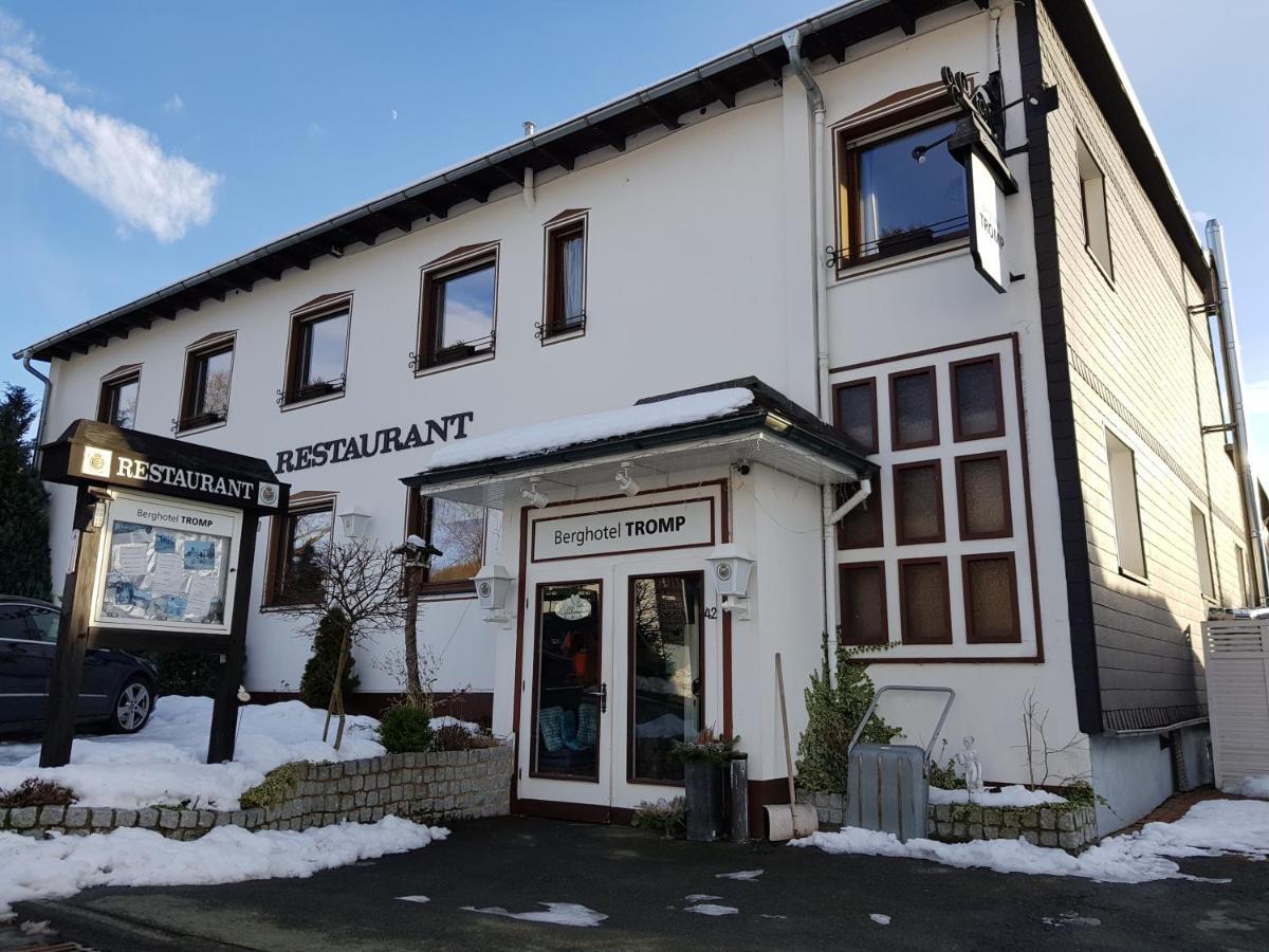 Berghotel Natura Bed & Breakfast Winterberg Bagian luar foto