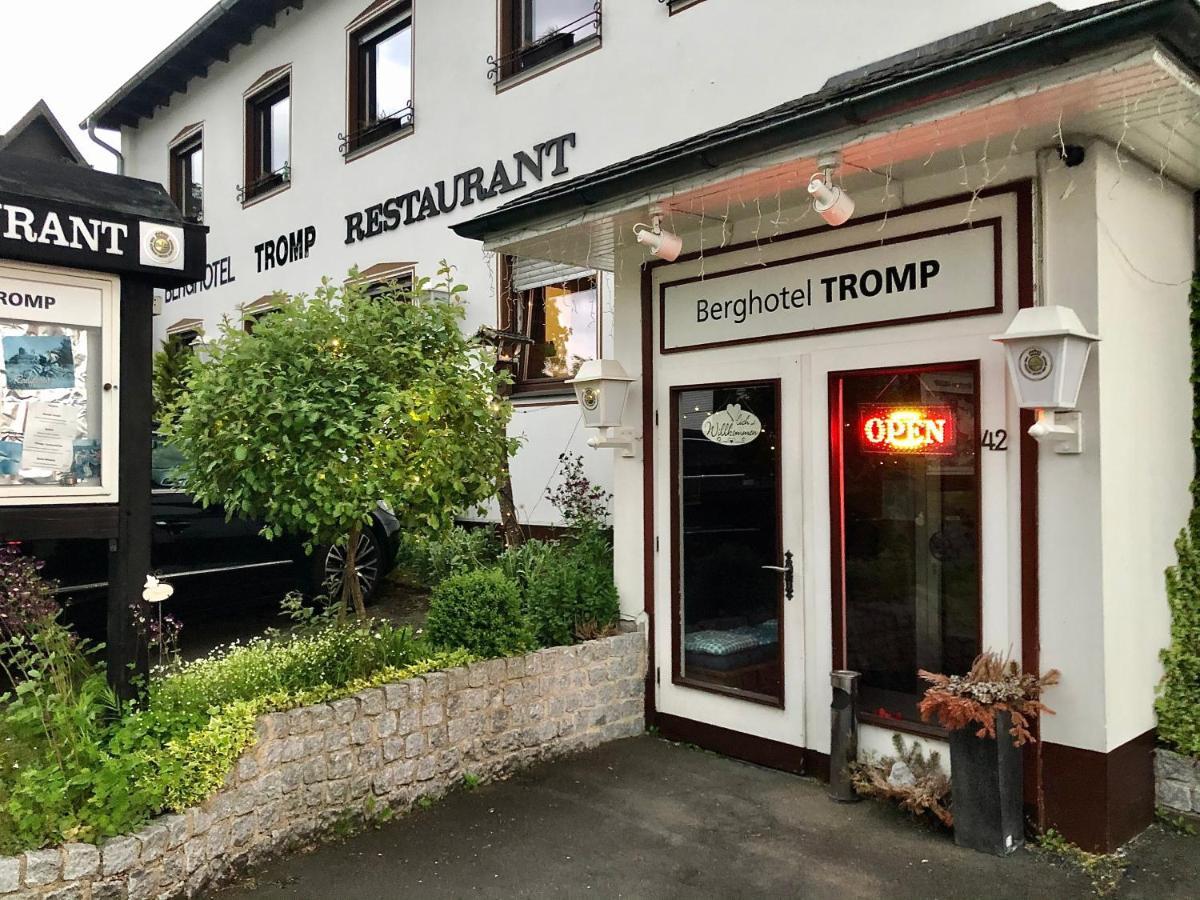 Berghotel Natura Bed & Breakfast Winterberg Bagian luar foto