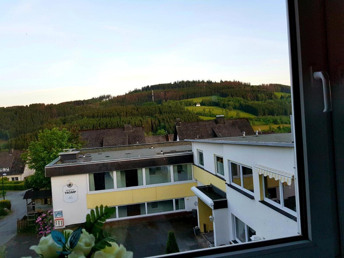 Berghotel Natura Bed & Breakfast Winterberg Bagian luar foto