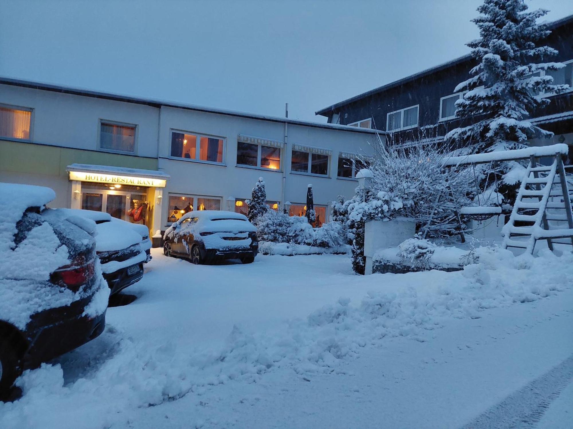 Berghotel Natura Bed & Breakfast Winterberg Bagian luar foto