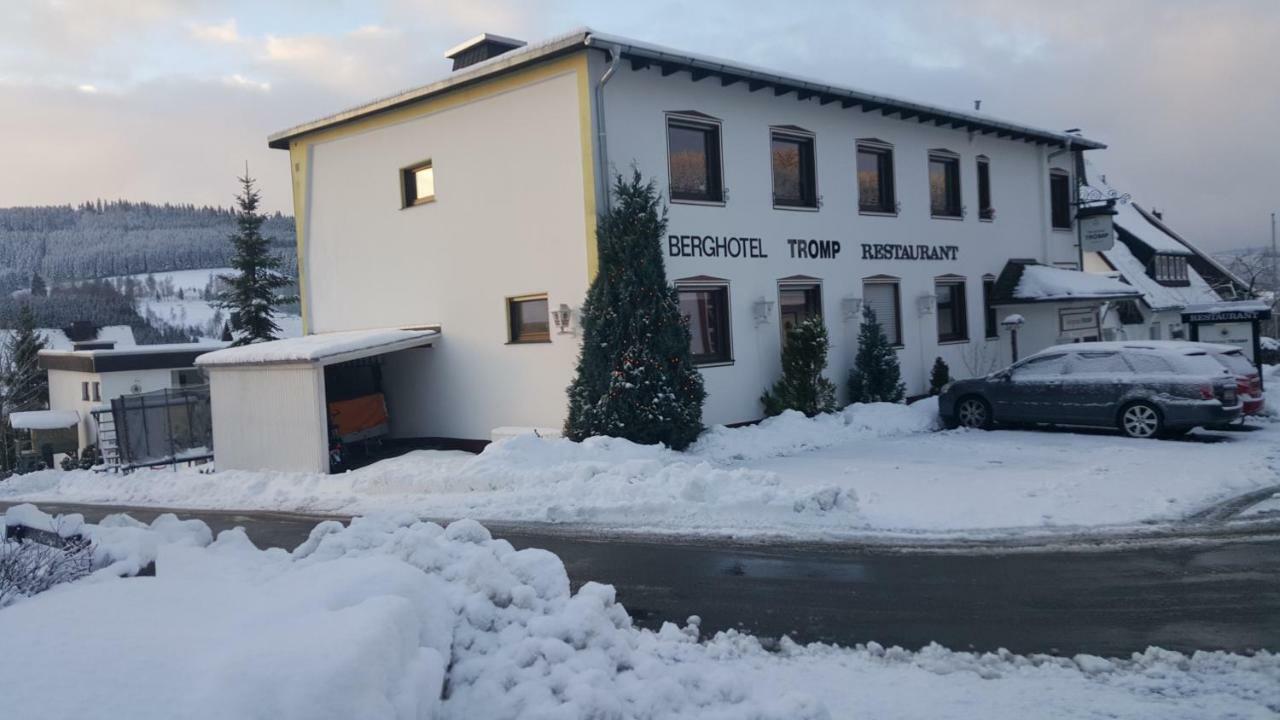 Berghotel Natura Bed & Breakfast Winterberg Bagian luar foto